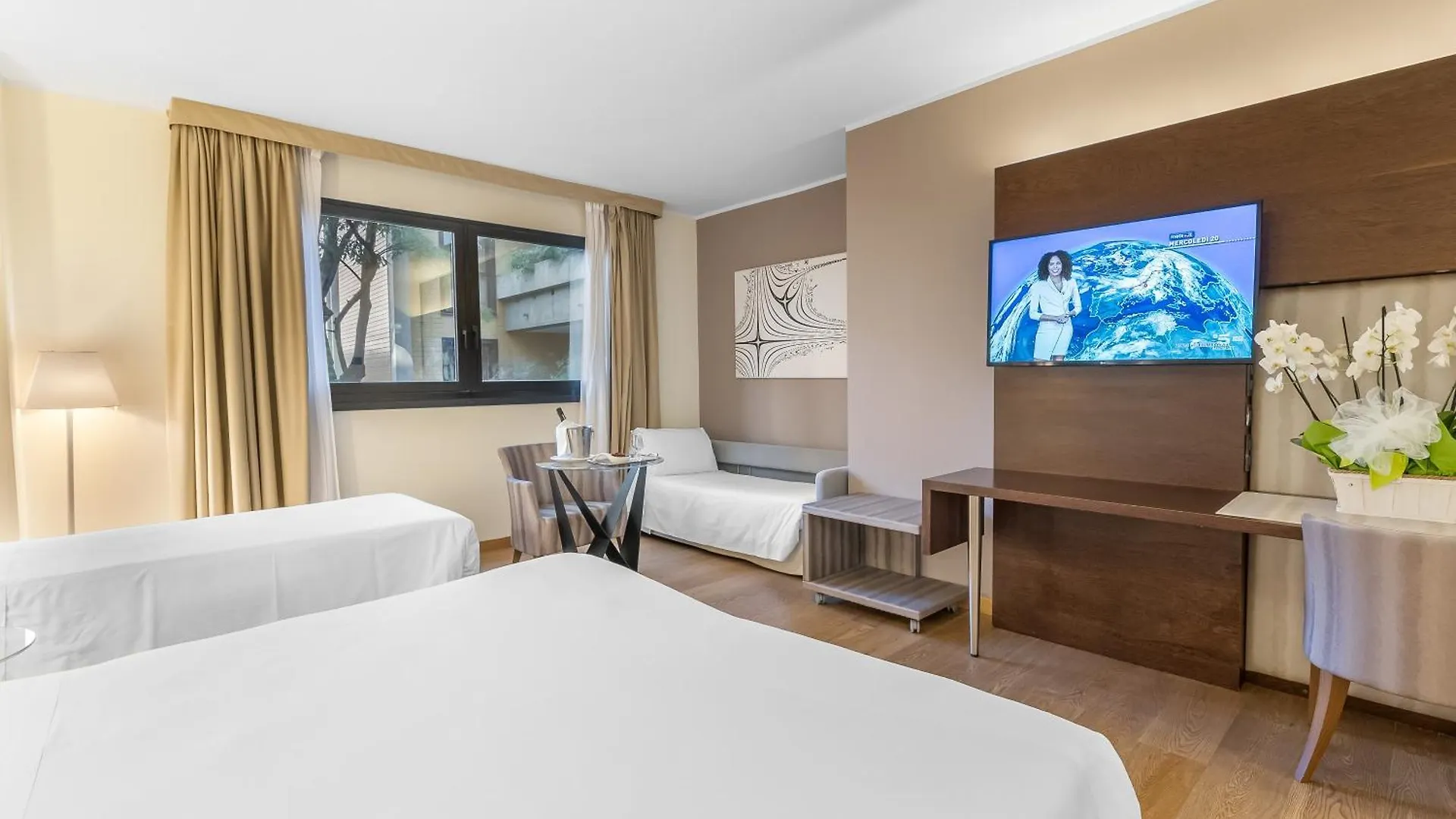 Art Hotel Navigli Mediolan 4*,